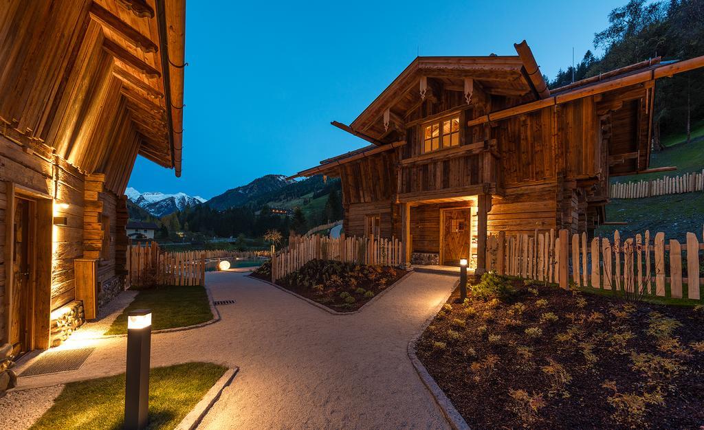 Chaletdorf Auszeit Hüttschlag Zimmer foto