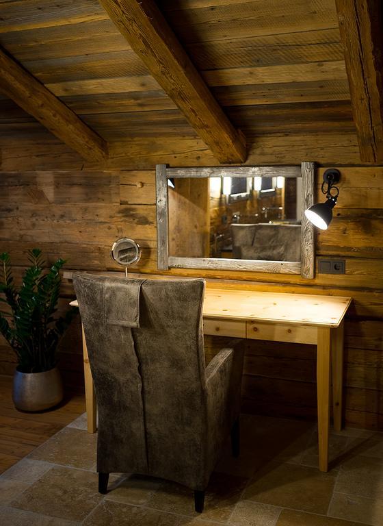 Chaletdorf Auszeit Hüttschlag Zimmer foto