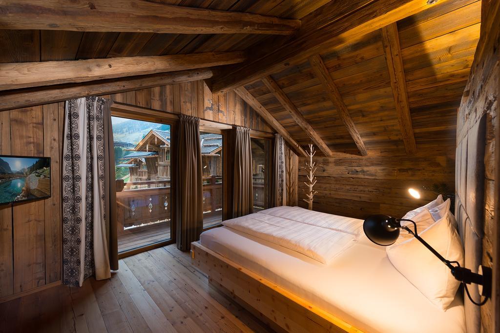 Chaletdorf Auszeit Hüttschlag Zimmer foto