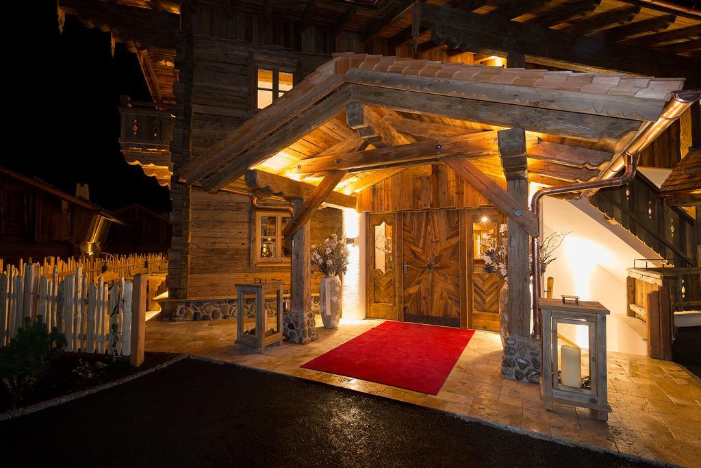 Chaletdorf Auszeit Hüttschlag Zimmer foto